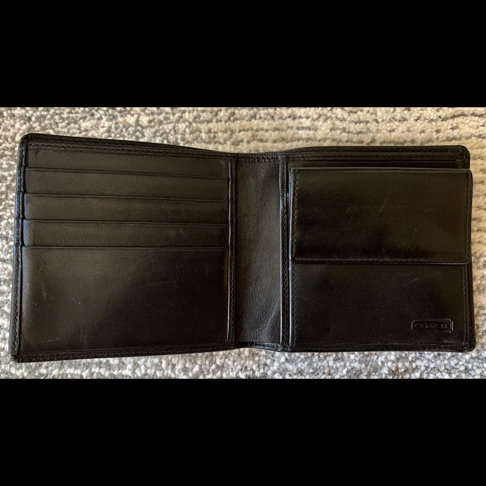 Coach Wallet - Picture 3 of 4